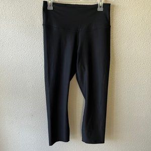 Nike cropped leggings size large black